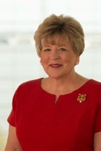 Diane Donald headshot